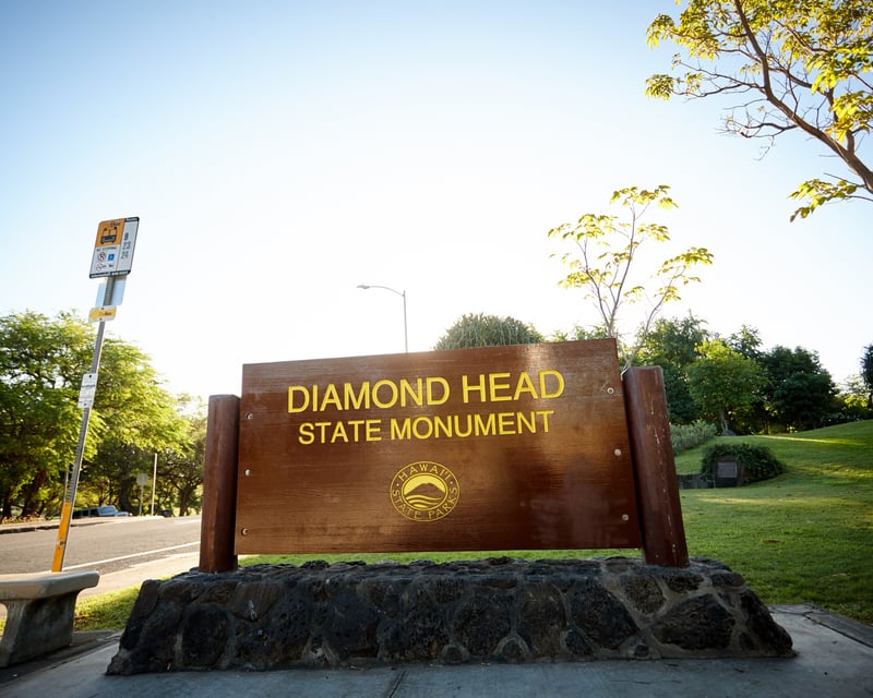 Early Morning Diamond Head Hike in Honolulu