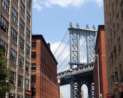 Brooklyn Bridge and DUMBO Neighborhood Walking Tour