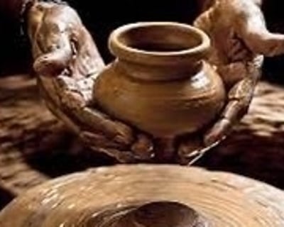 Pottery Wheel Date Night Class in Orlando