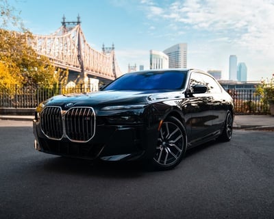 BMW i7 M70 Rental in Casper
