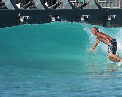 1-Hour Surf Session at Revel Surf