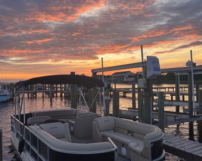 Crab Island Pontoon Cruiser 60HP