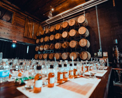 Nashville Guided Whiskey Distillery Tasting Tour