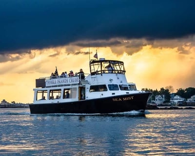 Live-Narrated Thimble Islands Cruise