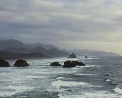 Guided Cannon Beach Day Trip From Portland