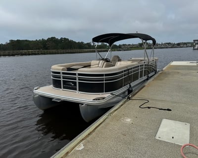 Myrtle Beach 4-Hour Pontoon Boat Rental