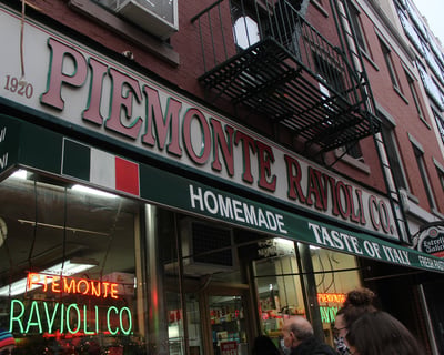 Explore Manhattan Chinatown, Little Italy & Food Tour