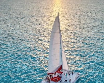 Sunset Sailing Cruise in Key West With Live Music
