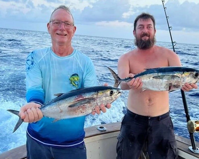 Private Family Nearshore Fishing Charter in Marathon