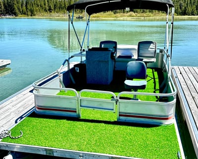 5-Person Patio Boat Rental in La Pine