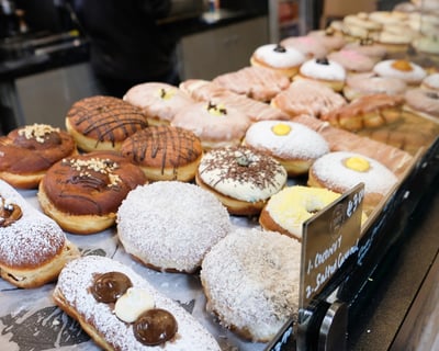 Taste Doughnuts on a 2-Hour Guided Tour of Dublin