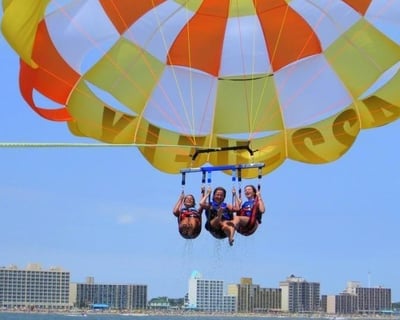 Parasail in Virginia Beach With 1,000-Ft Flight