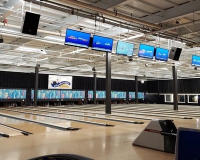 1-Hour Bowling Party in Clarkesville