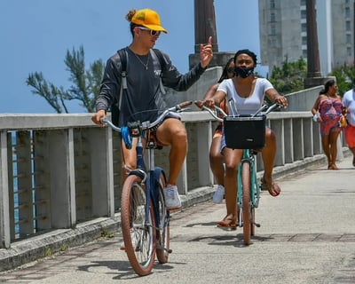 Guided Coastal Bike Tour of Old San Juan
