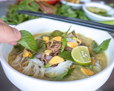 Phnom Penh Evening Food Tour by Tuktuk
