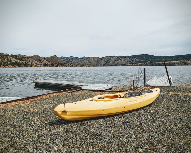 Single Kayak Rental on Hauser Lake near Helena