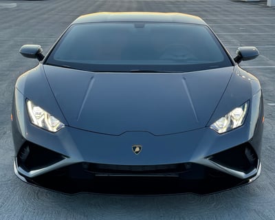 Lamborghini Huracán EVO Rental in Los Gatos