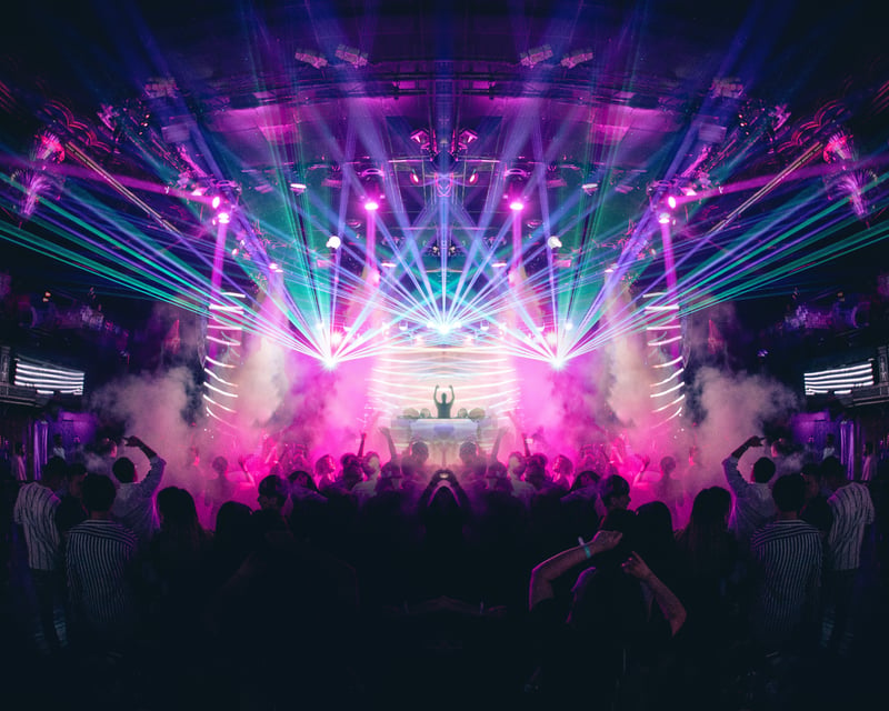 Las Vegas Private Nightclub Party Bus Tour