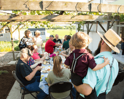 Sunset Amish Dinner Tour in Lancaster
