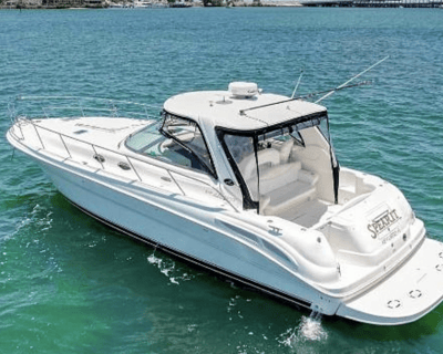 45' Yacht Charter in Fort Lauderdale