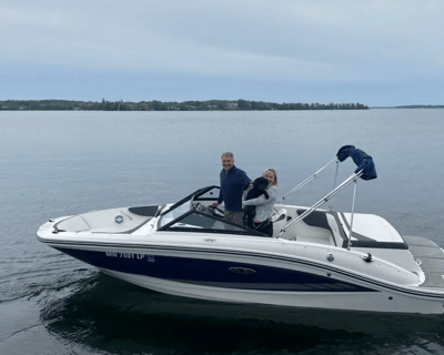 Lake Minnetonka Boat Charter With First Mate