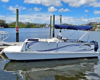Beachcat 23' Boat Rental in Holmes Beach