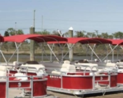 Wildwood 24' Pontoon Rental