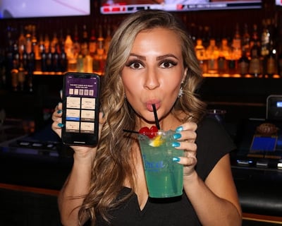 Self-Guided Fremont Street Bar Crawl