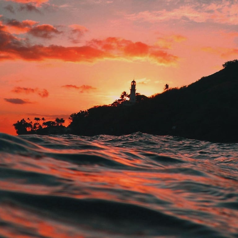 Oahu Sunset Boat Charter with Music & Drinks