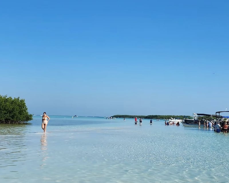 Private Sandbar Boat Charter in Key West