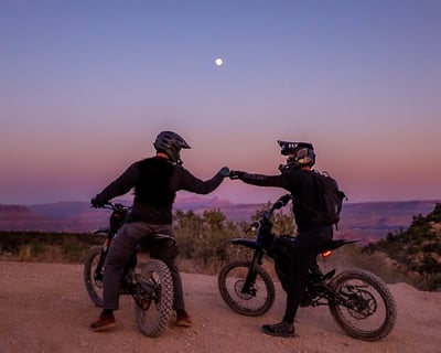 Yant Flats Sunset Bike & Hike Tour in Leeds