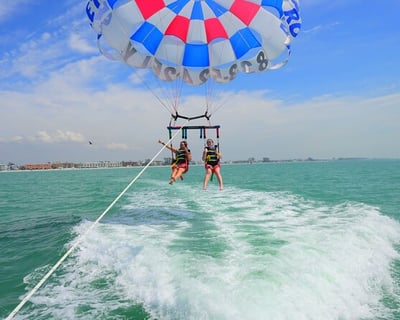 Bradenton Beach Parasailing: 800 Foot Flight