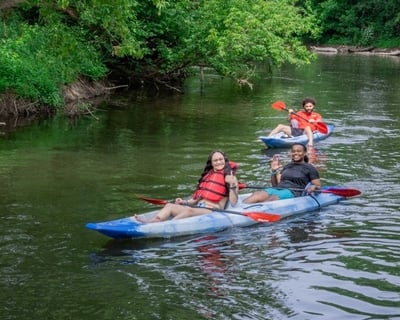 Cuyahoga Falls 45-Minute Kayak Rental