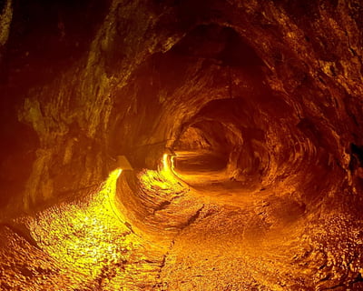 Explore Hawai'i Volcanoes National Park From Kona