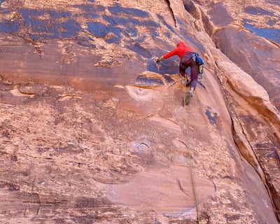 Learn Single-Pitch Rock Climbing in Moab