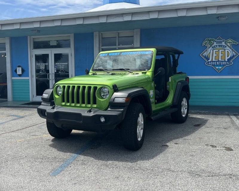 Marathon Doors-Off 2-Door Jeep Rental