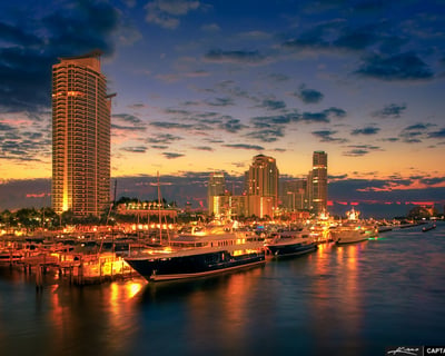 Explore Miami on a Sunset Champagne Sightseeing Cruise