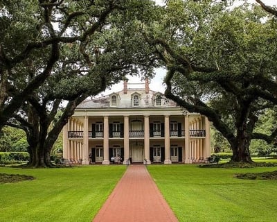 Oak Alley Plantation Tour with Roundtrip Transport