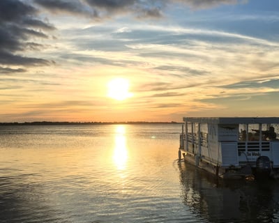 Mount Dora Sunset Dinner Cruise