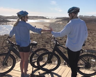 2-Hour Group E-Bike Tour of Little Compton Beaches