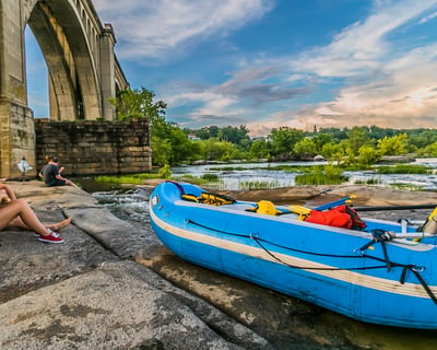 Raft the Falls of the James River in Richmond