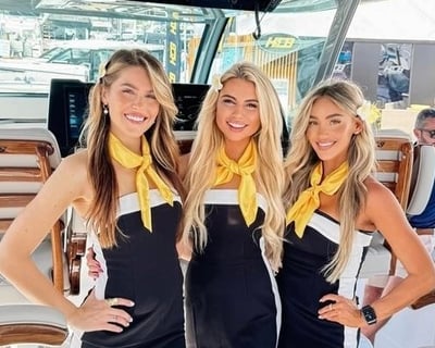 Hire a 4-Hour Mate or Stewardess at Baytowne Marina
