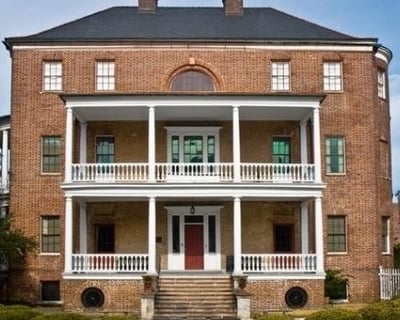 Charleston Historic Bus Tour & Museum Admission