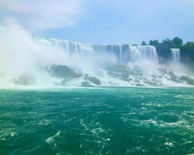 Spanish Guided Niagara Falls State Park Tour