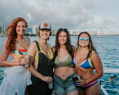 Waikiki Sunset Catamaran Cruise with Live Music
