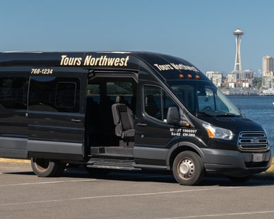 3-Hour Private Seattle Cruise Transfer & City Tour