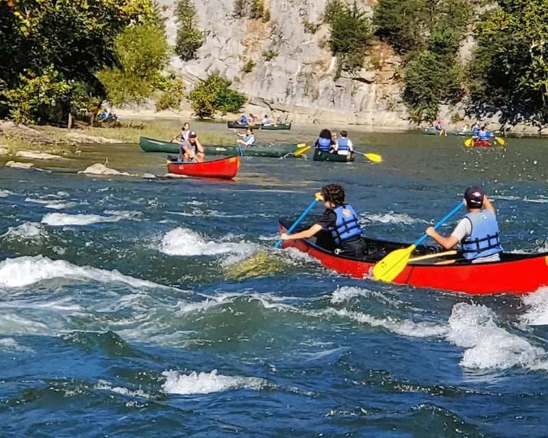 11-Mile Shenandoah River Kayak & Canoe Trip in Luray