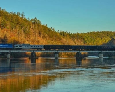 Ride the Hiwassee River Gorge Train From Delano