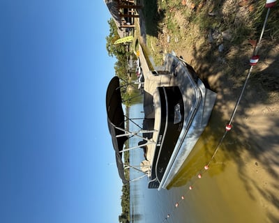 Sunset Pontoon Cruise on Lake Conroe