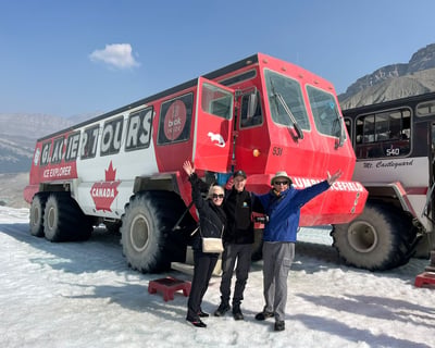Private Icefields Parkway & Columbia Icefield Tour
